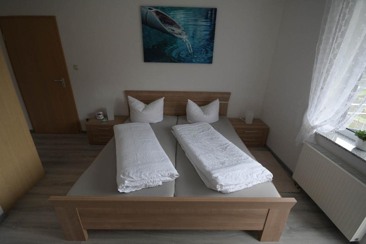 Zimmer Ohne Fruehstueck In Der Forellenzucht Burgen  Exterior photo